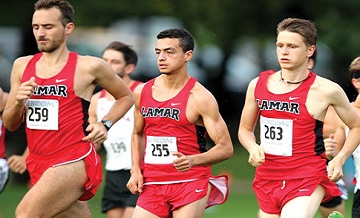 Ilias Aouani Lamar CrossCountry