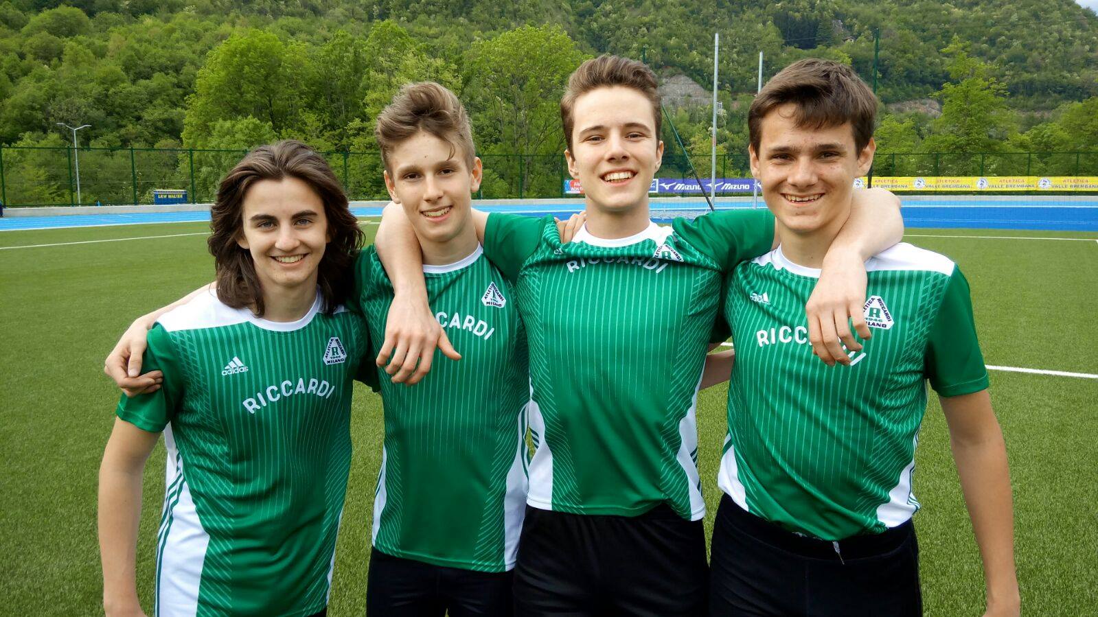 staffette reg2018CM4x100